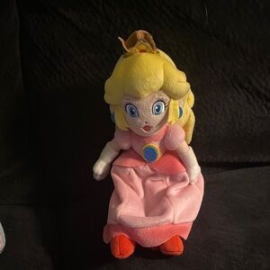 Princess Peach Nintendo Super Mario Plush Toy - Pink and Yellow